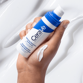 CeraVe Hyaluronic Acid Face Serum (30ml) - ZainaMart