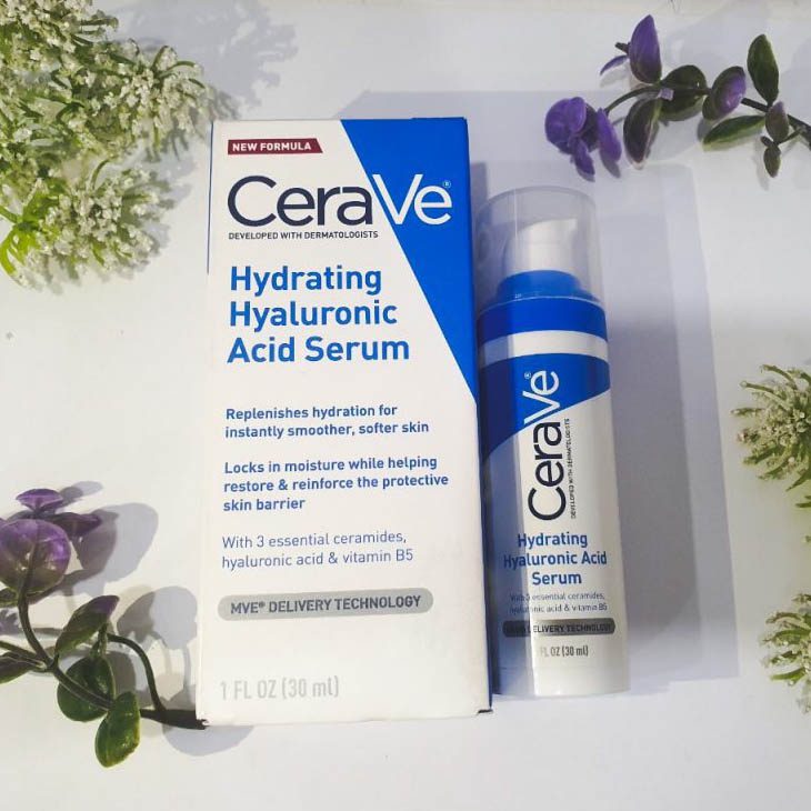 CeraVe Hyaluronic Acid Face Serum (30ml) - ZainaMart